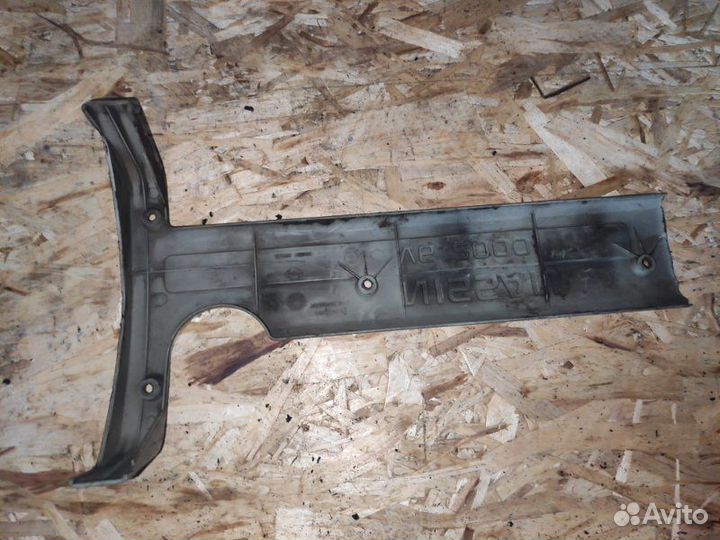 Накладка декоративная Nissan Maxima CA33 VQ20DE