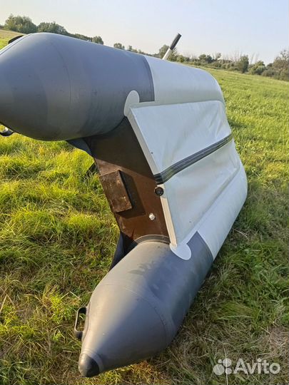 Продам лодку Ривьера 340