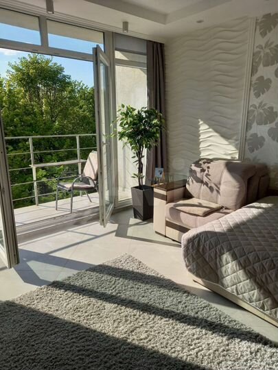 2-к. квартира, 70 м², 8/10 эт.