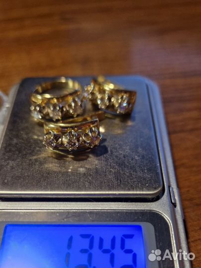 Комплект 750пробы с бриллиантами