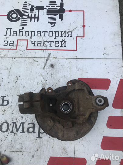 Кулак поворотный задний Land Rover Freelander