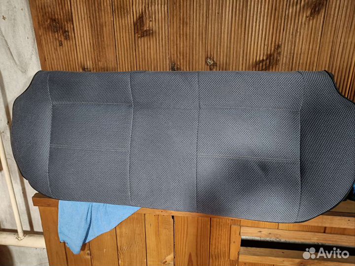 Продам задний диван от ваз 13