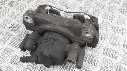 Суппорт тормозной передний правый renault scenic 3