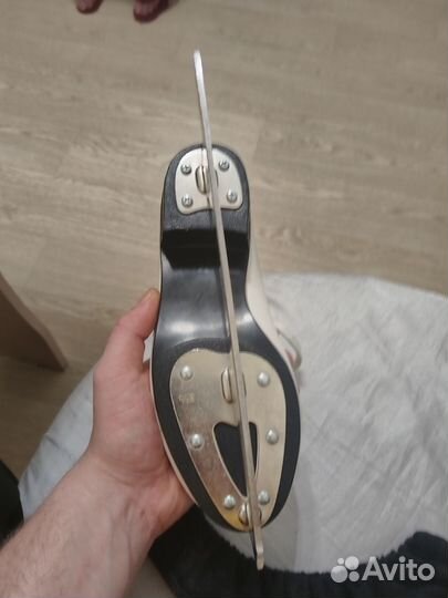 Коньки фигурные