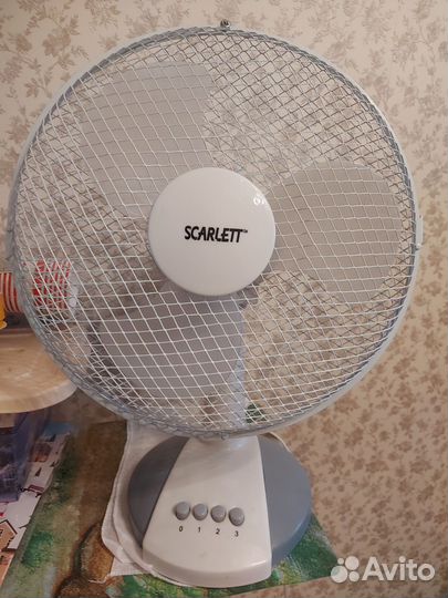 Настольный вентилятор Scarlett