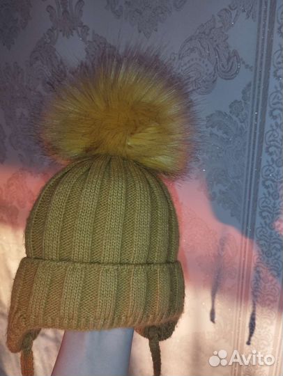 Зимняя шапка со снудом