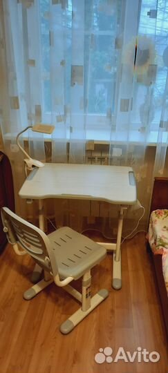 Растущая парта со стулом fun desk