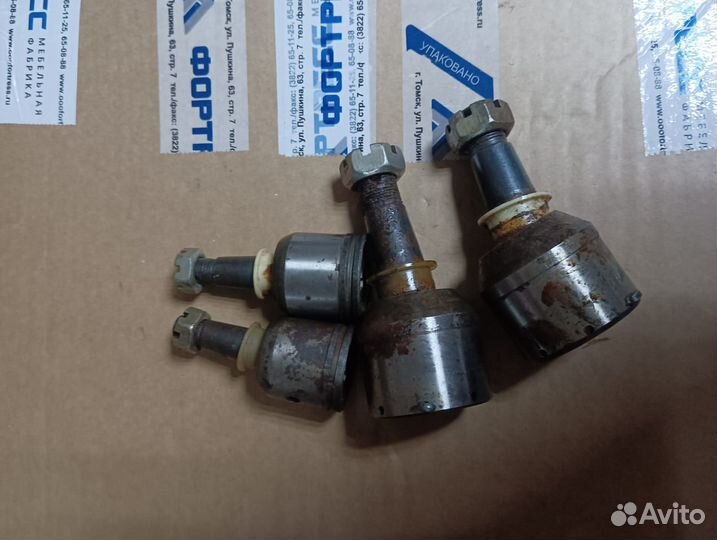 Газ 14 чайка шаровые