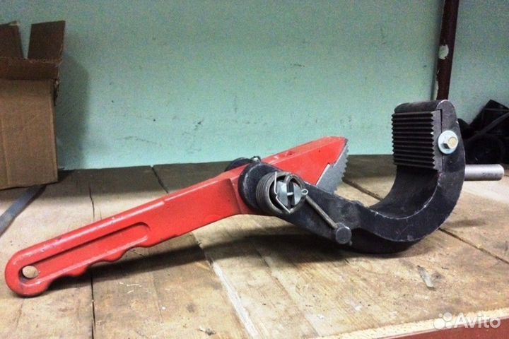 Ключ буровой