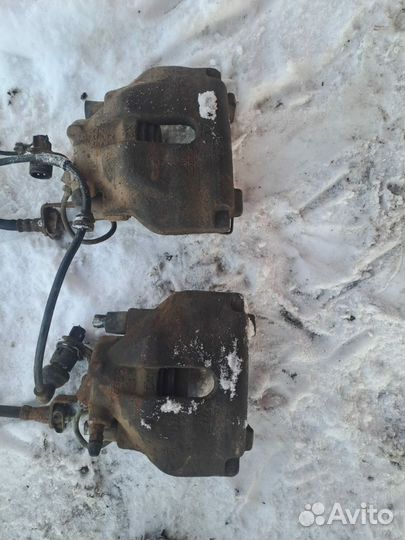 Суппорта передние Audi c4