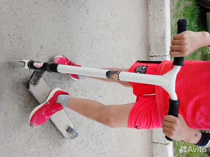 Трюковой самокат