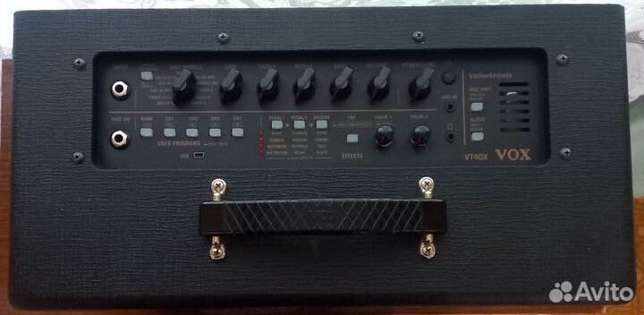 Комбоусилитель Valvetronix VOX VT40X