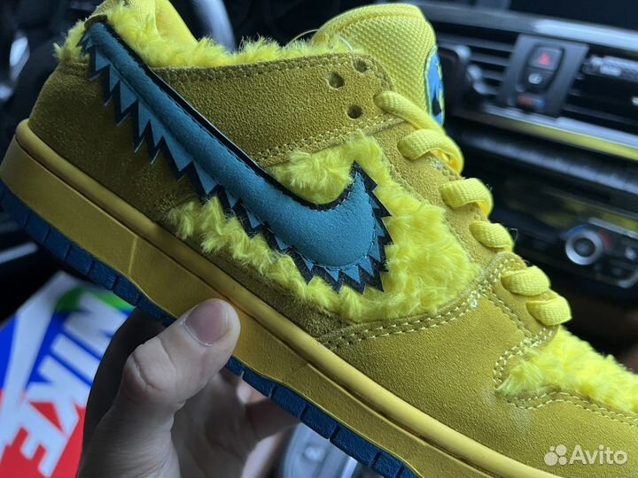 Nike Dunk x The Grateful Dead Yellow