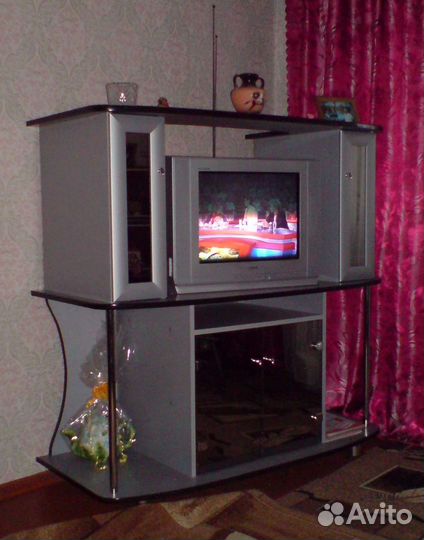 Тумба для телевизора б/у