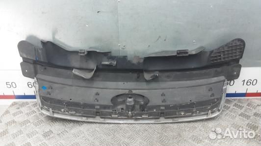 Решетка радиатора ford kuga 1 (XUK21QF01)