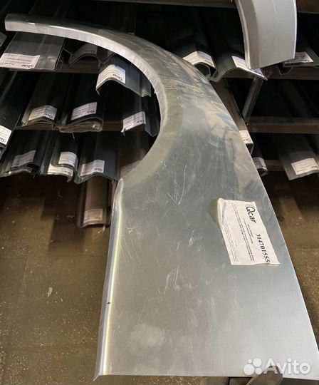 Арка правая Dodge Caravan, Chrysler Voyager 2008-2