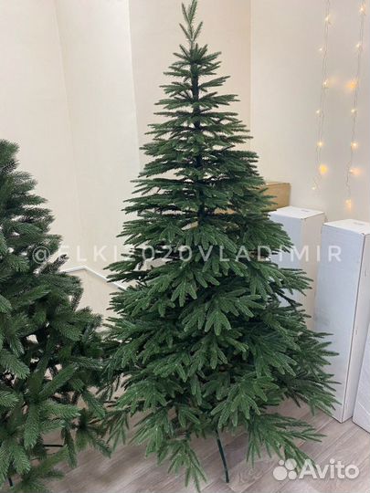 Елка искусственная литая 210см