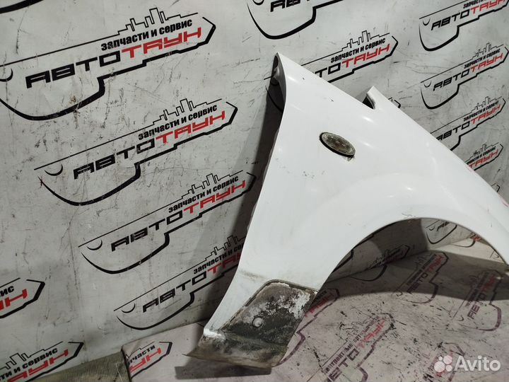 Крыло mazda premacy CP8W cpew C10152111A переднее правое 1 модель под порог белый, A3D NA7006