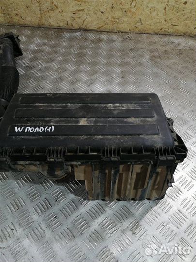 Корпус воздушного фильтра Volkswagen Polo 612 cfna