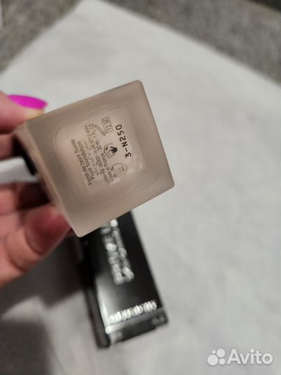 Тональный крем Givenchy Prisme Libre Matte 3-N250