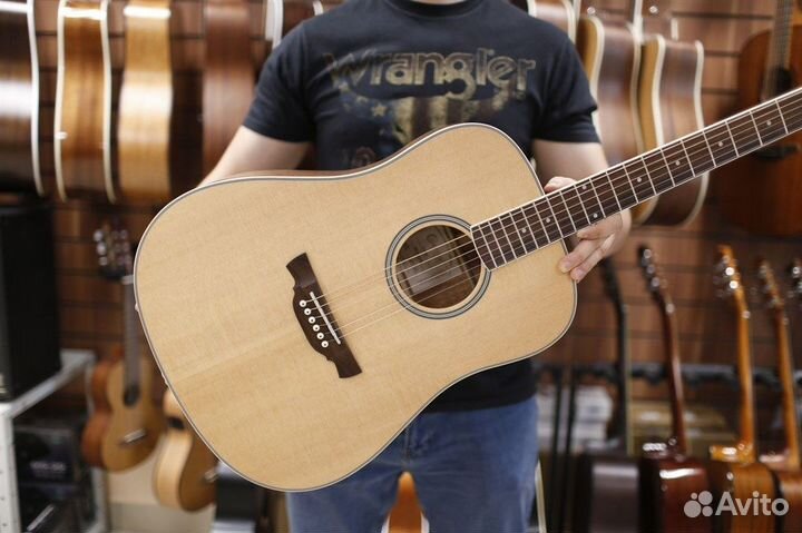 Акустическая гитара Crafter