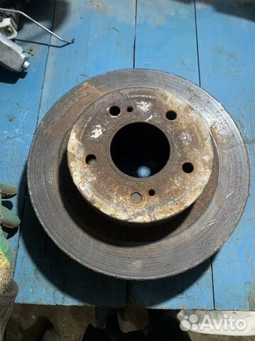 Диск тормозной задний Nissan Maxima (A32)