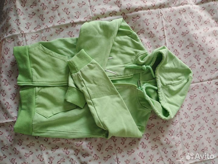 Ветровка 110 рост и штаны бесплатно
