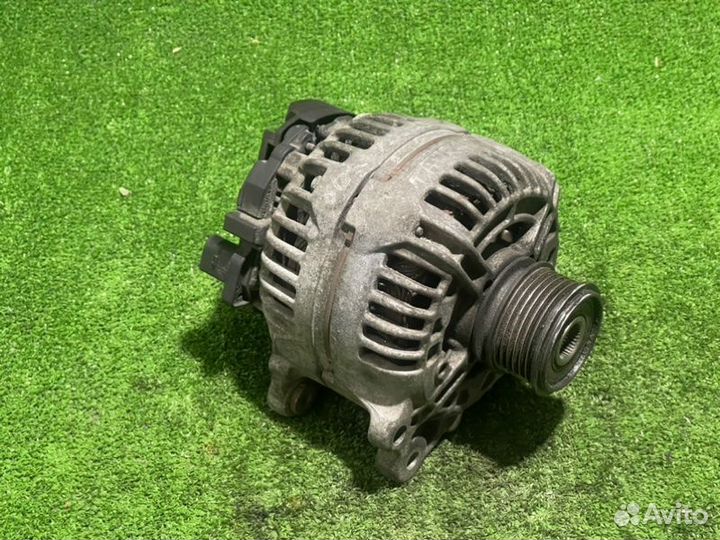 Генератор Octavia Superb Yeti Golf Caddy Jetta