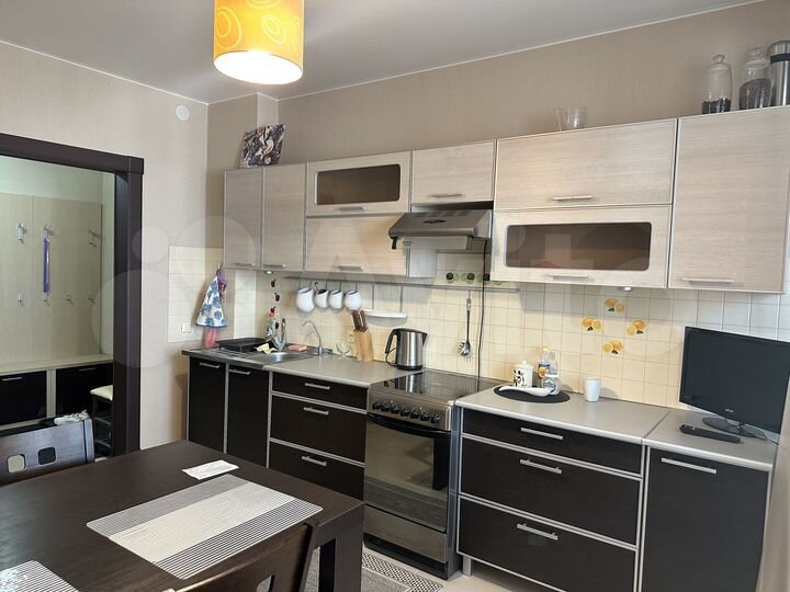 2-к. квартира, 75,1 м², 12/16 эт.