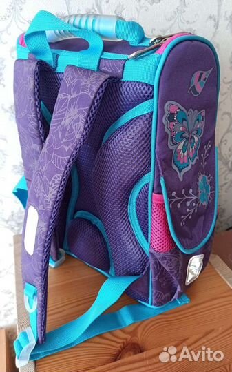 Рюкзак школьный для девочки новый