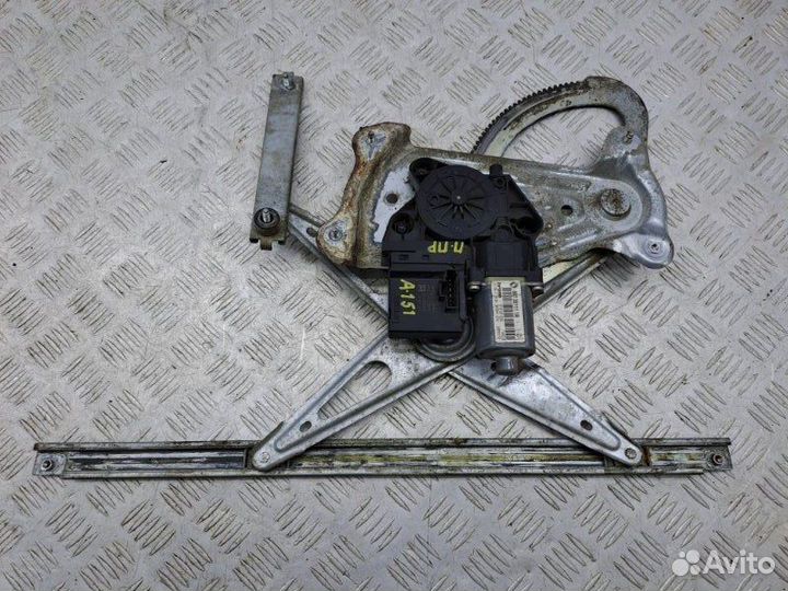 Стеклоподъемник электр. передний правый Renault