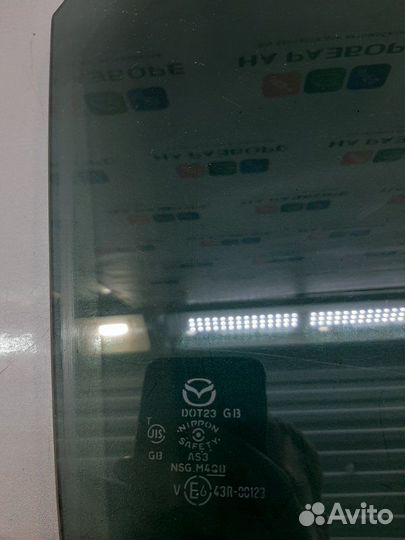 Стекло двери заднее правое Mazda Cx 7 2007