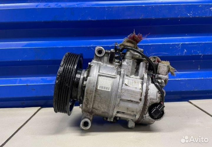 Компрессор кондиционера Audi A6 C6 4F0260805AF