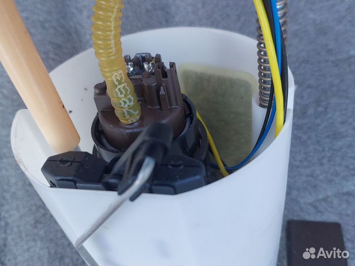 Топливный насос vag 6R0919051G