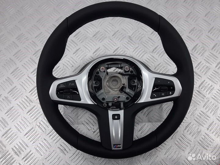 Руль для BMW 5-Series (G30/G31/G38) 32308008180