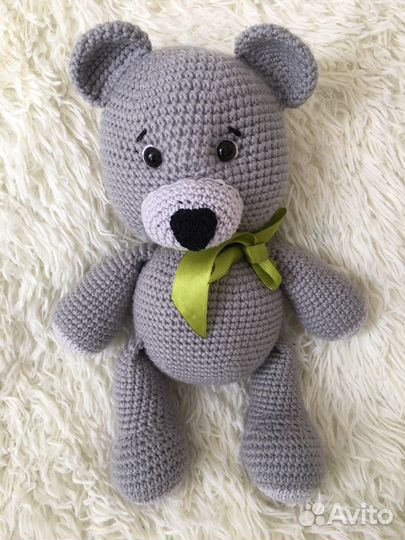 Мишка Тедди вязаный серый 30см