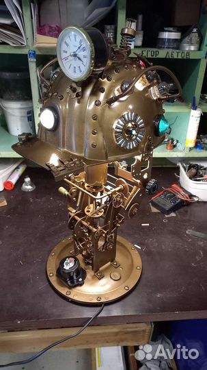 Лампа настольная