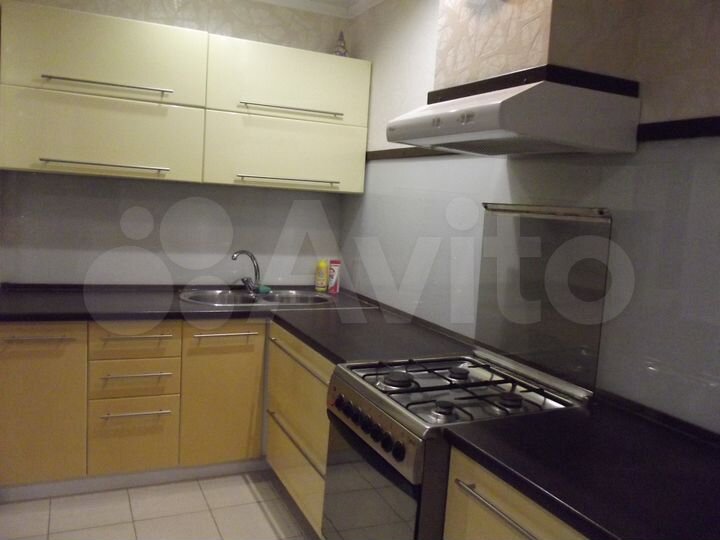 2-к. квартира, 52 м², 7/10 эт.