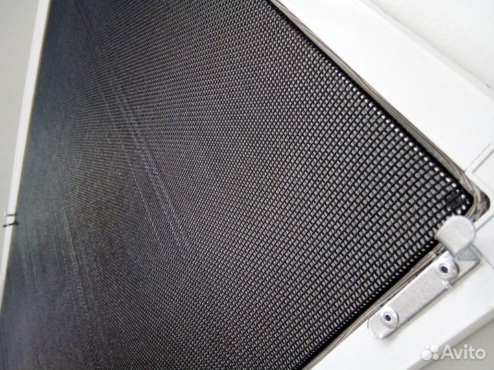 Москитные сетки на окна и двери