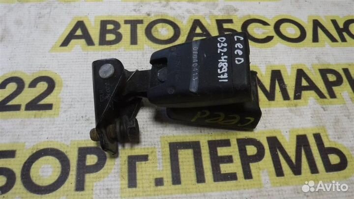 Ответная часть ремня безопасности KIA Ceed (ED) 2