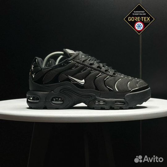 Кроссовки зимние Nike Air Max Tn Plus black