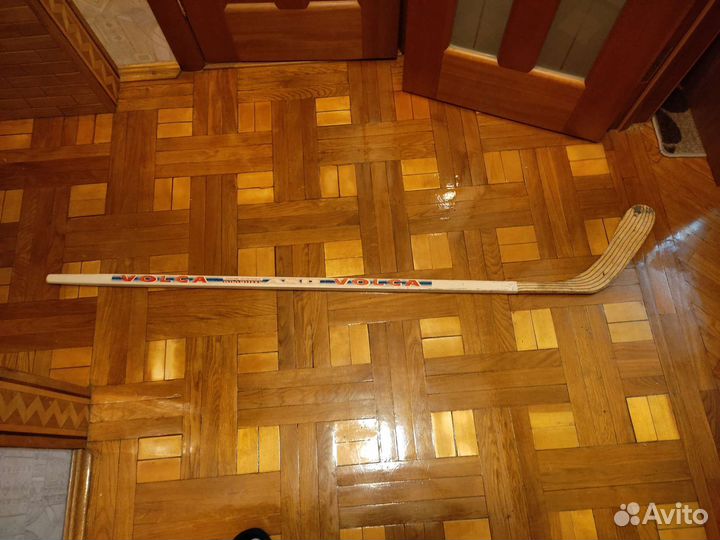 Клюшка хоккейная