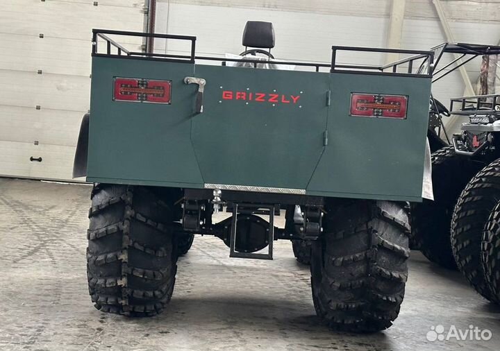 Вездеход переломка Grizzly (Снегоболотоход)