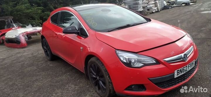 Накладка консоли Opel Astra J GTC