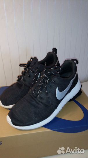 Кроссовки nike женские