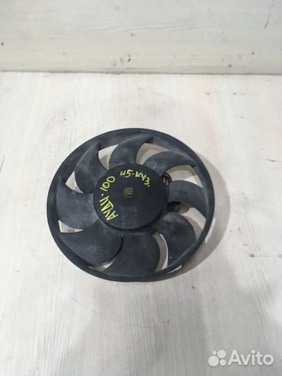 Вентилятор радиатора Audi 100 C4