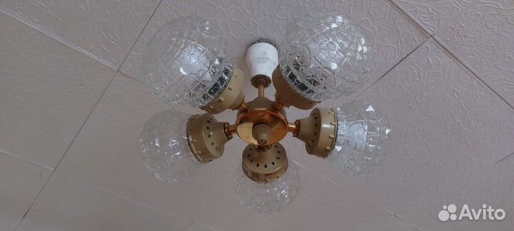 Светильник люстра потолочный