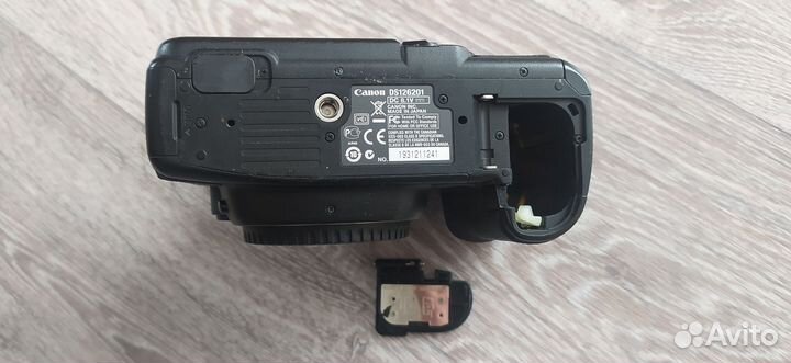 Зеркальный фотоаппарат canon 5D mark2