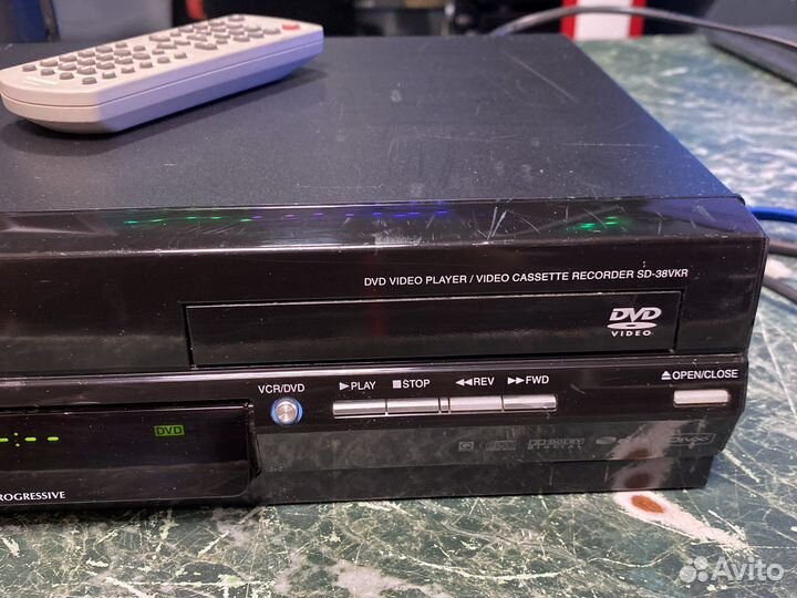 Видеомагнитофон dvd и vhs