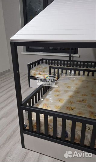 Детская кровать для двоих